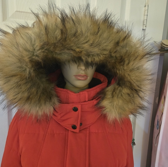 3/4 Length Coat - Picture 5 of 9